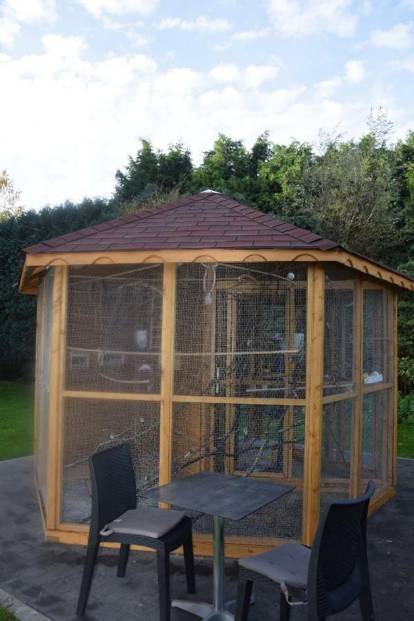 Le Chateau De Frankie Spas-Saunas Grand-Reng Luaran gambar